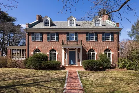 237 Dean Rd, Brookline, MA 02445