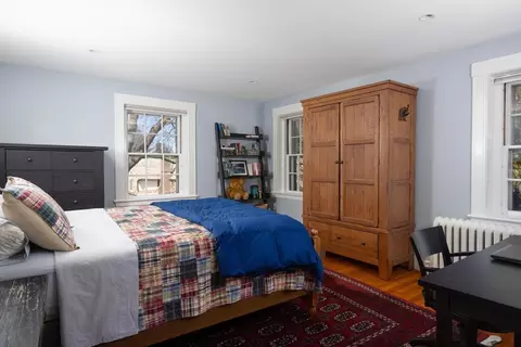 Bedroom - 237 Dean Rd, Brookline, MA 02445 photo 4 of 6
