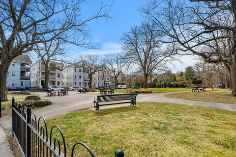 View/Area - 195 Cypress St #2, Brookline, MA 02445 photo 1 of 1