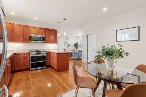 Dining - 195 Cypress St #2, Brookline, MA 02445 photo 1 of 1