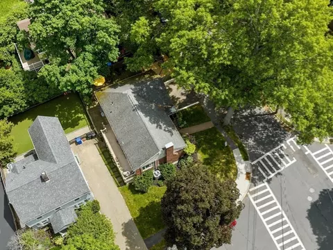 Exterior - 29 Payson Rd, Brookline, MA 02467 photo 10 of 10