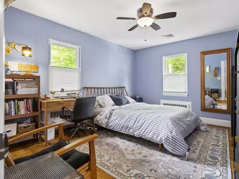 Bedroom - 29 Payson Rd, Brookline, MA 02467 photo 1 of 3