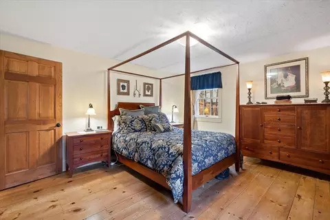 Bedroom - 137 Sutton Rd, Webster, MA 01570 photo 1 of 7