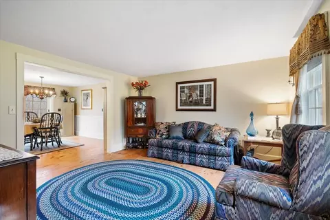Living - 137 Sutton Rd, Webster, MA 01570 photo 2 of 5