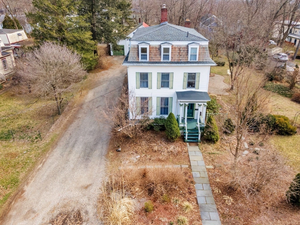 65 High St  
