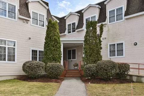 46 Ashford St #18, Methuen, MA 01844