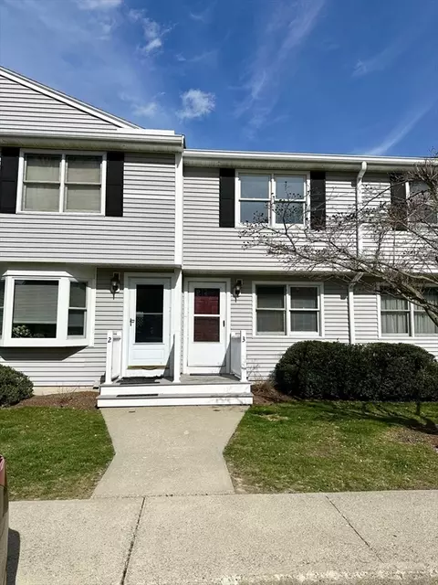 162 Oak #3, Taunton, MA 02780