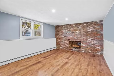 Living - 222 Cain Ave, Braintree, MA 02184 photo 4 of 4