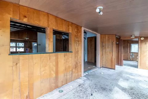 Exterior - 10 Wildwood Ave, Upton, MA 01568 photo 9 of 10