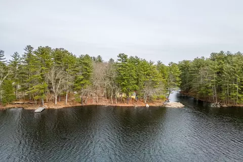View/Area - 10 Wildwood Ave, Upton, MA 01568 photo 7 of 13