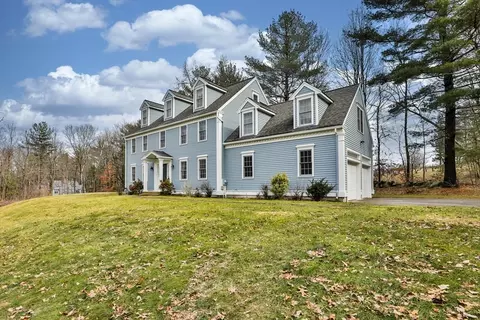 76 Pinnacle Rd, Harvard, MA 01451