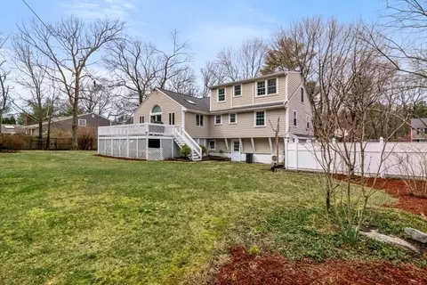 Exterior - 6 Hazelwood Dr, Hingham, MA 02043 photo 3 of 7