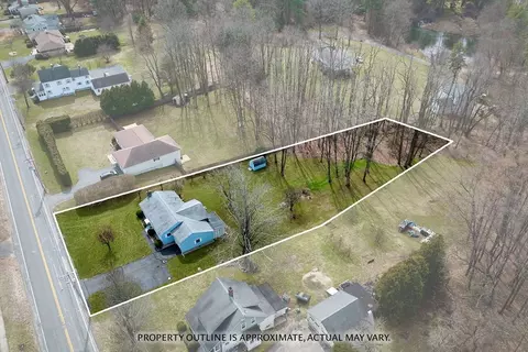 View/Area - 155 Park St, Easthampton, MA 01027 photo 2 of 7