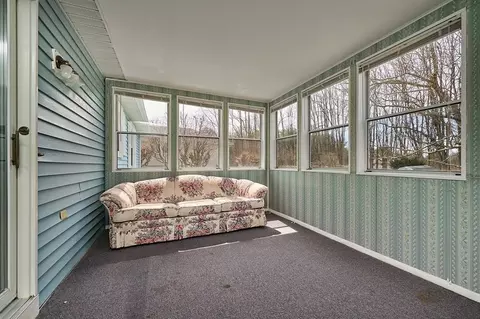 Exterior - 155 Park St, Easthampton, MA 01027 photo 4 of 7