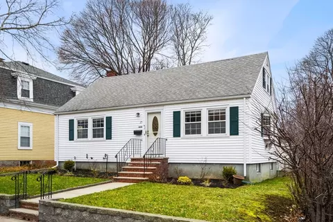 25 Taylor St, Saugus, MA 01906