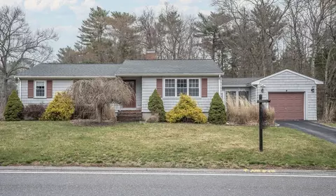 184 Orchard St, Raynham, MA 02767