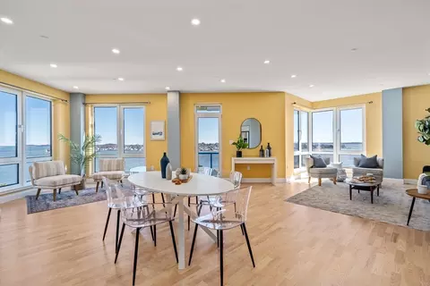 1001 Marina Dr #805, Quincy, MA 02171