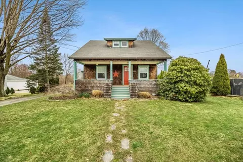 129 Depot St, Easton, MA 02375