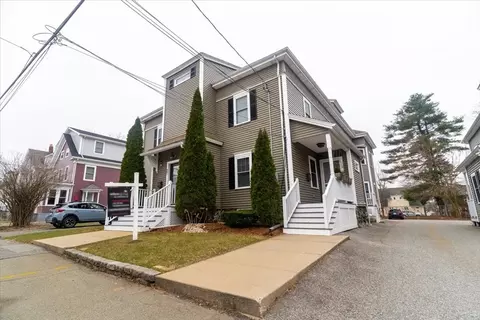 27 Robbins St #3, Waltham, MA 02453