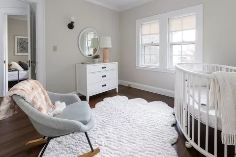 Bedroom - 57 Hedge Rd, Brookline, MA 02445 photo 4 of 7
