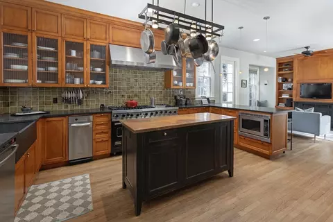 Kitchen - 57 Hedge Rd, Brookline, MA 02445 photo 1 of 2