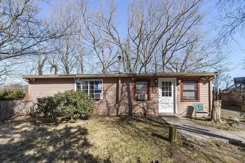 Exterior - 3 Progressive Steet, Worcester, MA 01604 photo 3 of 10