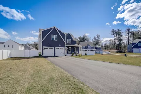 5 Sequoia Dr, Kingston, MA 02364
