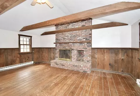 Living - 116 Colorado St, Springfield, MA 01118 photo 7 of 7