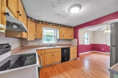 Kitchen - 116 Colorado St, Springfield, MA 01118 photo 3 of 3