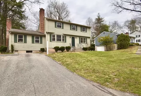 Exterior - 116 Colorado St, Springfield, MA 01118 photo 5 of 12