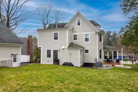Exterior - 1313 Great Plain Ave, Needham, MA 02492 photo 10 of 10