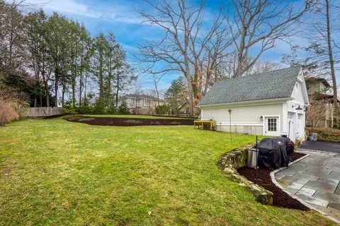 Exterior - 1313 Great Plain Ave, Needham, MA 02492 photo 9 of 10