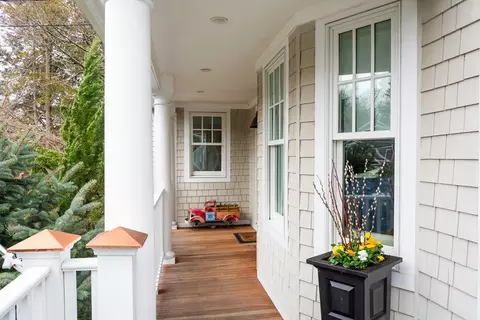 Exterior - 1313 Great Plain Ave, Needham, MA 02492 photo 5 of 10