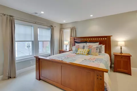 Bedroom - 1313 Great Plain Ave, Needham, MA 02492 photo 2 of 7
