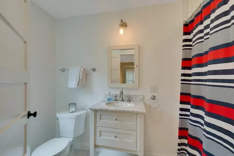 Bath - 1313 Great Plain Ave, Needham, MA 02492 photo 4 of 4