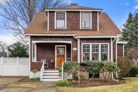 14 Churchill Ter, Newton, MA 02460