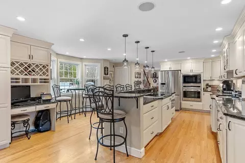 Kitchen - 2 Old County, Hudson, MA 01749 photo 4 of 7