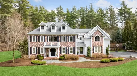 25 Cole Dr, Medfield, MA 02052