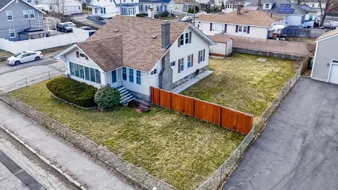 111 Lowell St, Methuen, MA 01844