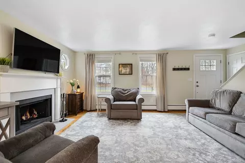 Living - 15 Carleton Dr, Mashpee, MA 02649 photo 2 of 5