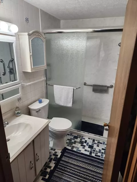Bath - 2 Froman St, Athol, MA 01331 photo 1 of 1