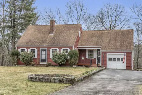 76 Fairway Dr, Groton, MA 01450
