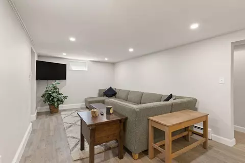 Living - 49 Millbrook Rd, Beverly, MA 01915 photo 5 of 5