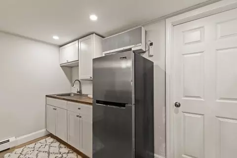 Kitchen - 49 Millbrook Rd, Beverly, MA 01915 photo 8 of 8