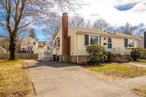 Exterior - 49 Millbrook Rd, Beverly, MA 01915 photo 2 of 7