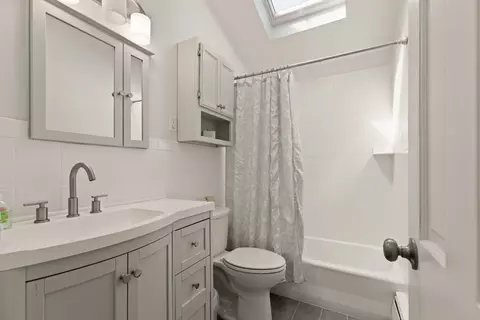 Bath - 49 Millbrook Rd, Beverly, MA 01915 photo 1 of 2