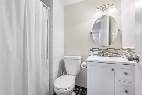 Bath - 61 Wright St #105, Stoneham, MA 02180 photo 1 of 2