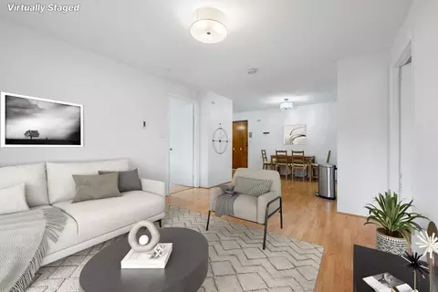 61 Wright St #105, Stoneham, MA 02180