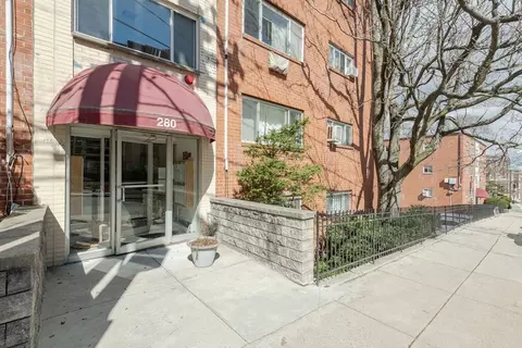 280 Corey Rd #23, Boston, MA 02135