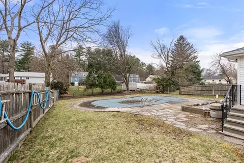 Exterior - 80 Davidson Rd, Framingham, MA 01701 photo 4 of 7